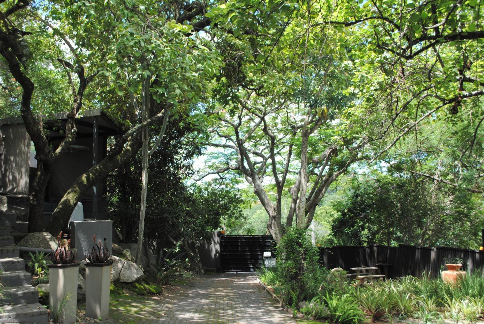 Birds Babble Self Catering Hotel Mbombela Bagian luar foto